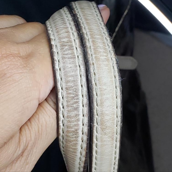 MICHAEL KORS Metallic Pewter Mirror Logo PVC & Leather North South Jet Set Tote - Picture 12 of 16